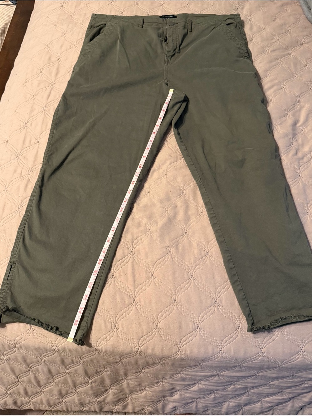 Sanctuary Olive Utility Pants with Center Seam